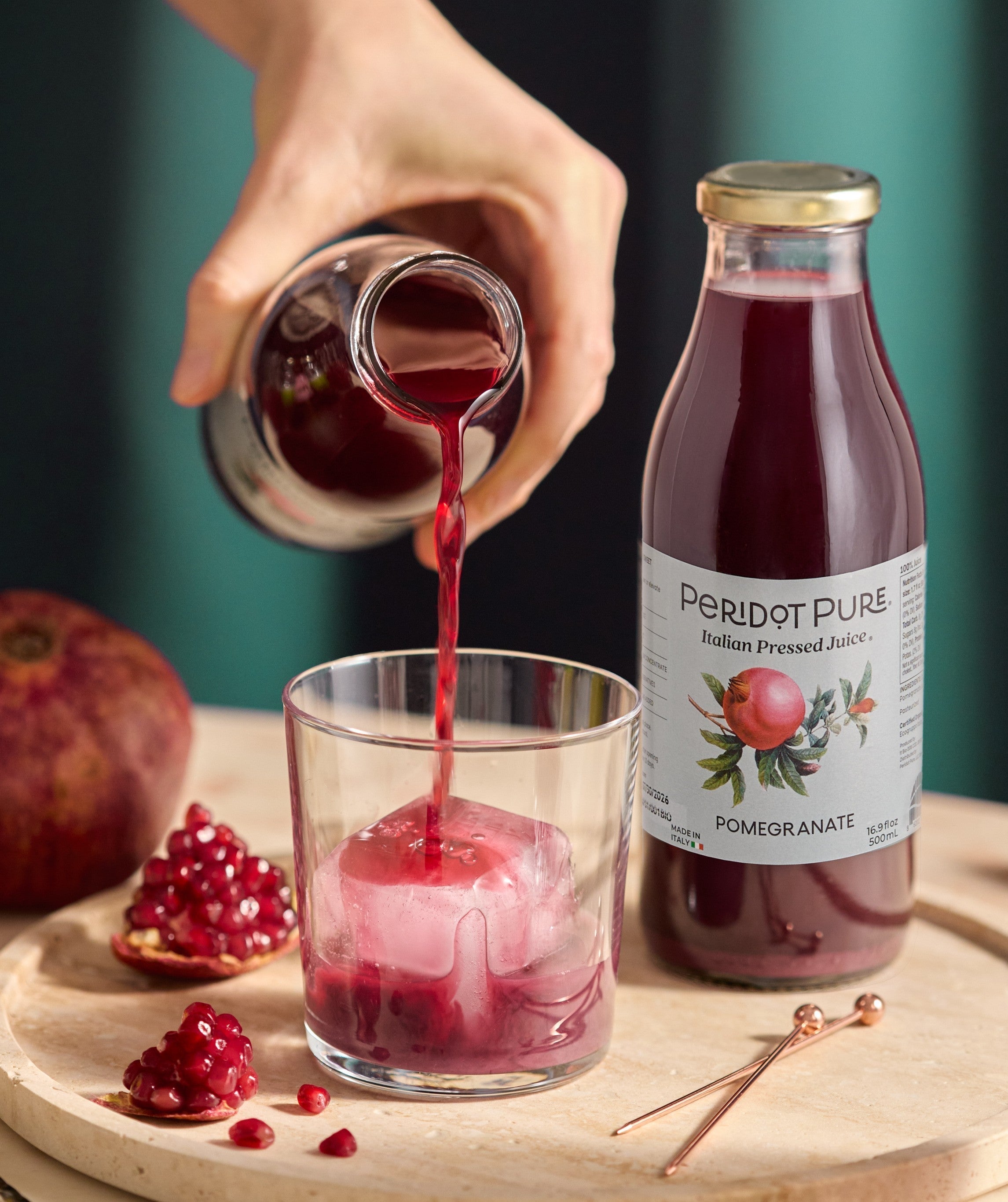 Why Pomegranate Juice Is One of the Best Things You Can Drink for Your Health